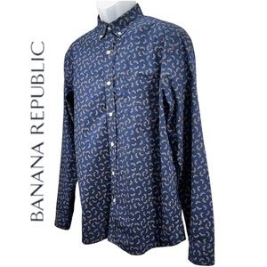 Banana Republic Men’s Large Banana Print Luxe Poplin Untucked Slim‎ Fit Shirt